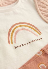 Next SHORT SLEEVE WITH GILET AND SET  REGULAR - Väst - pink rainbow