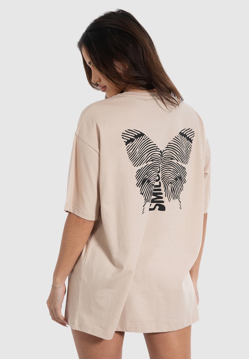 Smilodox PAYTON OVERSIZE - T-shirt print - hellbraun