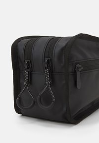 Jordan TRAVEL DOPP KIT - Νεσεσέρ - black