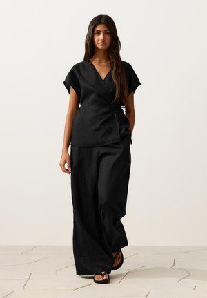 OYSHO, WRAP TIE SHIRT - Bluse - black