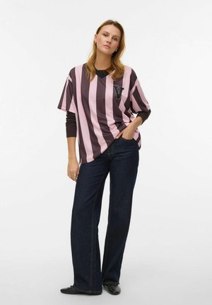 T-SHIRT LAIKA - Trükipildiga T-särk - fudge