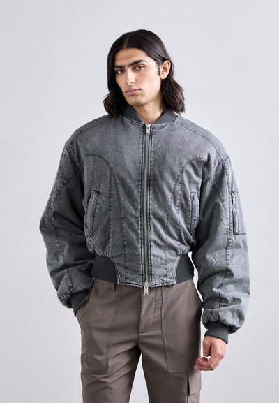 Han Kjøbenhavn WASHED PADDED JACKET - Μπουφάν τύπου bomber - black
