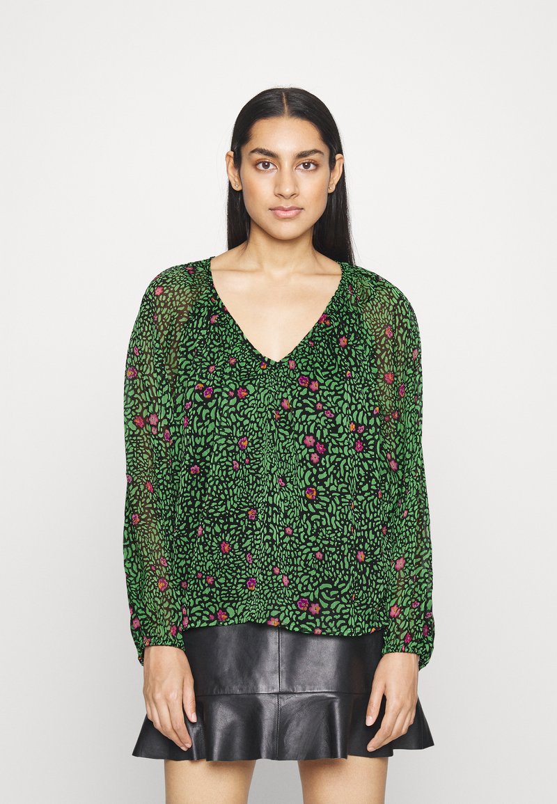 Vero Moda Petite VMCAROLINA - Blusa - black/carolina
