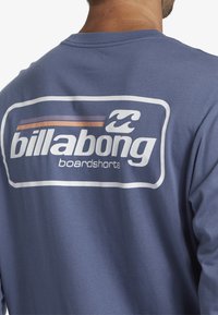 Billabong WALLED - LONGSLEEVE - Top s dlhým rukávom - slb