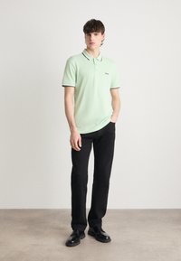 BOSS PADDY - Pólóing - open green