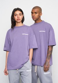 Multiply Apparel FONT  - T-shirts print - cadet