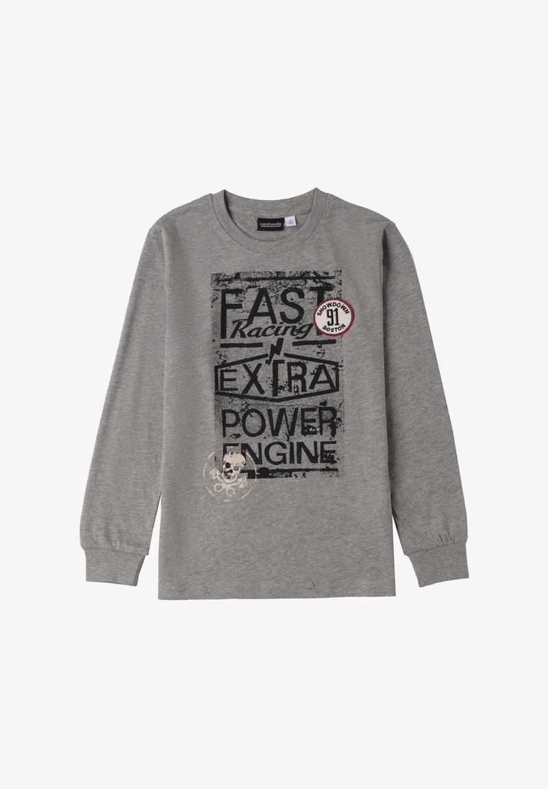 T-shirt gris à manches longues avec le texte noir "FAST Racing EXTRA POWER ENGINE," arborant un graphique de crâne et un écusson circulaire.