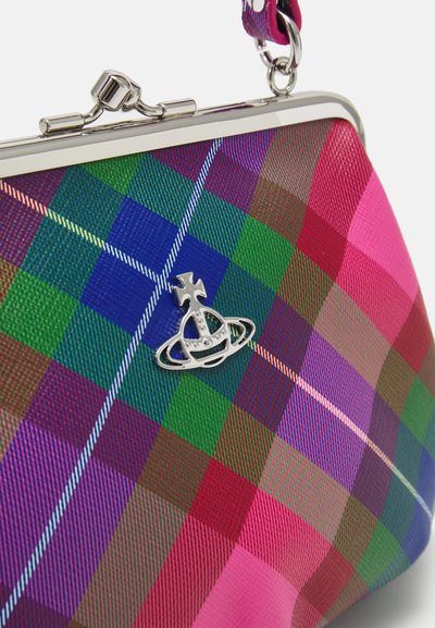 Vivienne Westwood GRANNY FRAME PURSE - Sac à main - candy