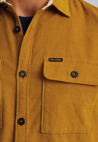 PME Legend SHIRT - Camisa - buckthorne brown
