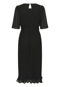 Rochie neagră plisată cu mâneci scurte semi-transparent, închidere la spate cu un oval și tiv ondulat, având o talie legată cu un cordon pentru formă.