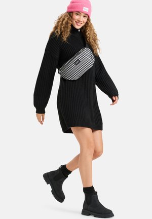 URBAN  - Bum bag - kvj