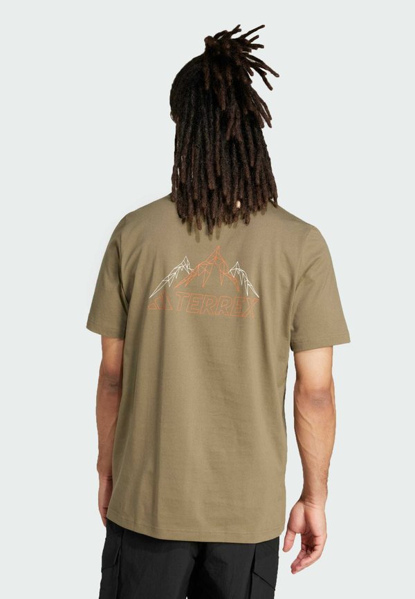 MOUNTAIN - Print T-shirt - olive strata