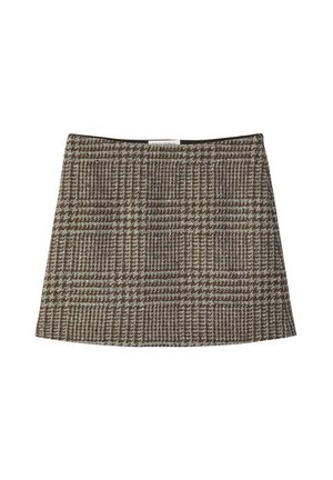 Bruin en grijs geruit mini-rok met een rechte snit, stoftextuur zichtbaar, en een onversierde tailleband. Etiket zichtbaar aan de bovenkant.