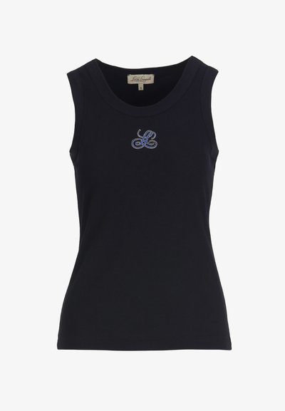 Fekete, ujjatlan, testhez simuló trikó, kerek nyakkivágással és a mellkas közepén kis kék hímzett "L" logóval.