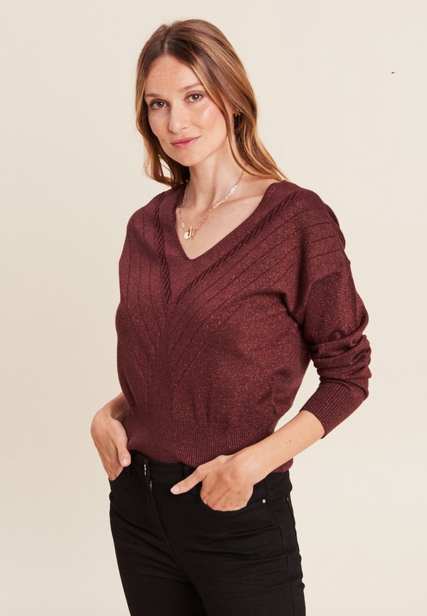 MIT LANGEN ÄRMELN V-AUSSCHNITT - Strickpullover - couleur cuivre