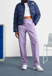 The North Face Zimní bunda - dark blue