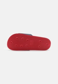 Champion ARUBO - Tøfler - navy/red