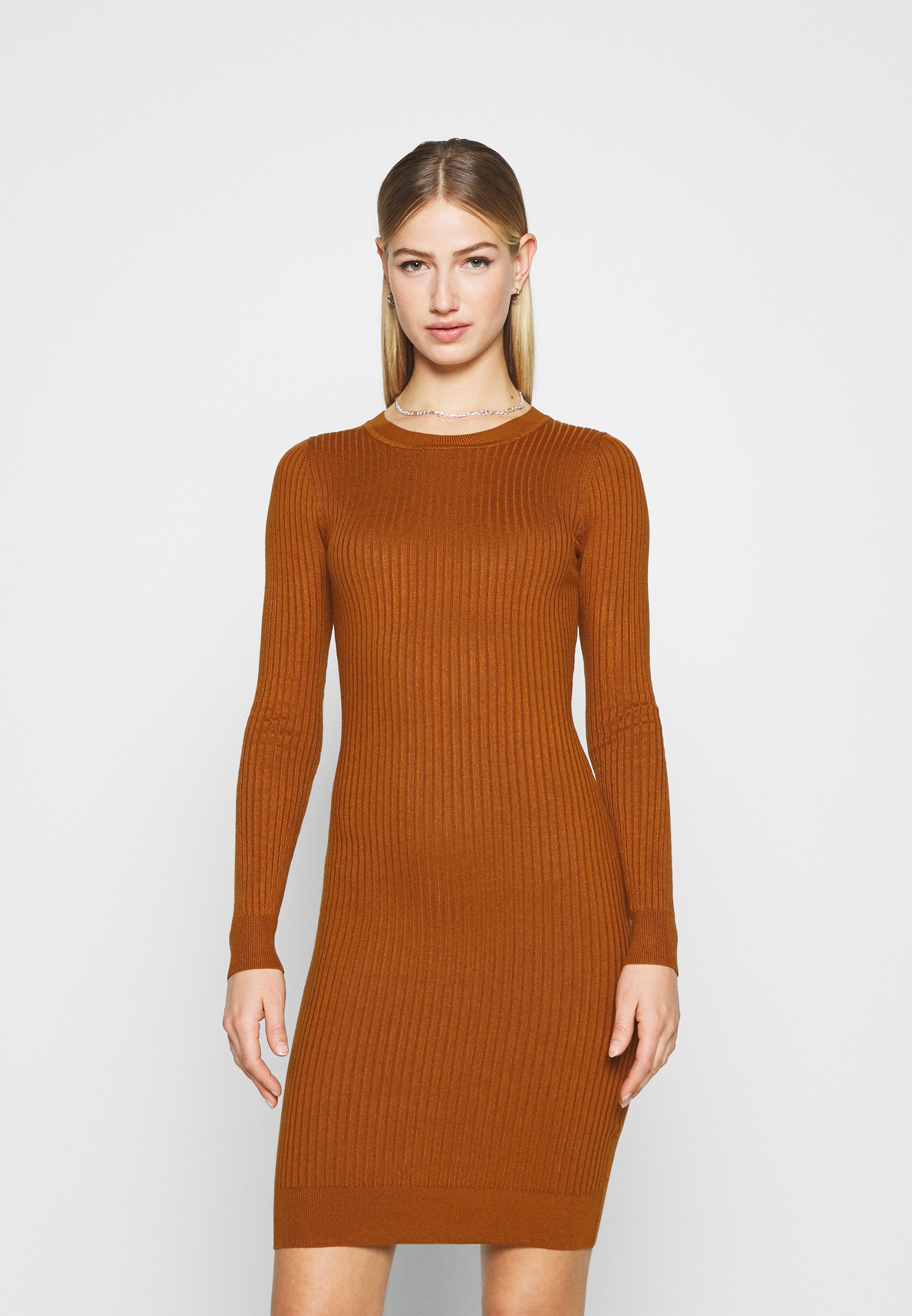 knit shift dress