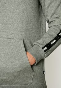 Puma TAPE HOODIE - Felpa - medium gray heather