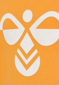 Hummel CUATRO  - Sweat à capuche - butterscotch