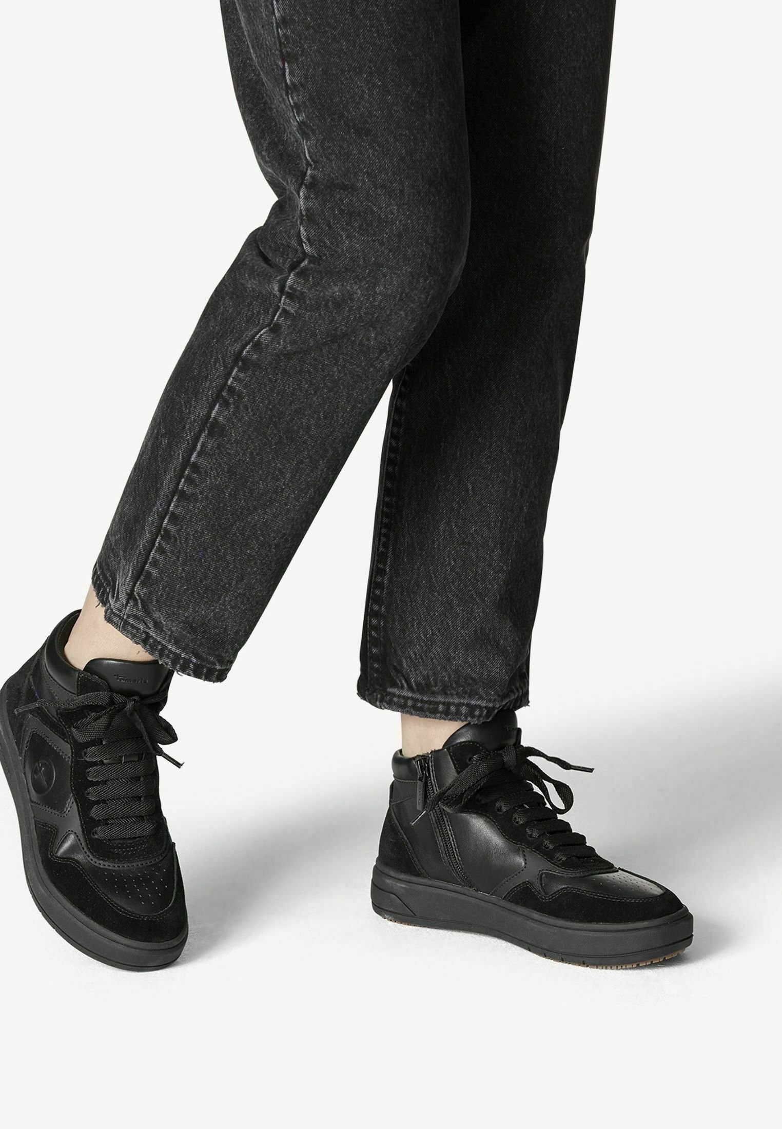 Tamaris Sneakers hoog black/zwart (Pre-owned) - Main Image