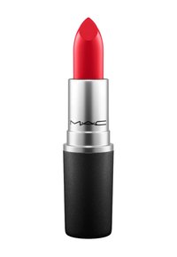 Rode lipstick in een zilveren en zwarte cilindervormige houder. Gladde afwerking met een puntige tip voor nauwkeurige applicatie. Gemerkt met het "M·A·C" logo.