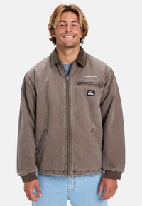 Quiksilver SHAPER Chaqueta vaquera brown/marrón oscuro