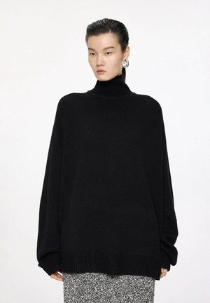 LOOSE MIT STEHKRAGEN IN  - Strickpullover - schwarz