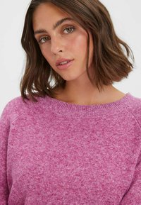 Vero Moda VMDOFFY O NECK BLOUSE - Trui - wild aster
