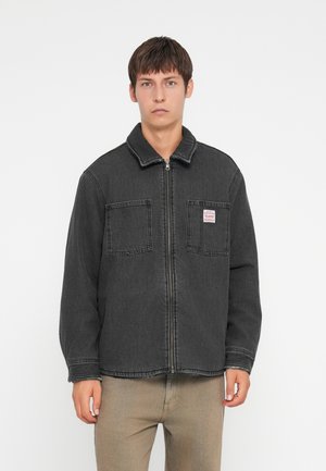 Levi's® Workwear REVERSIBLE SHACKET - Cowboyjakker - black denim