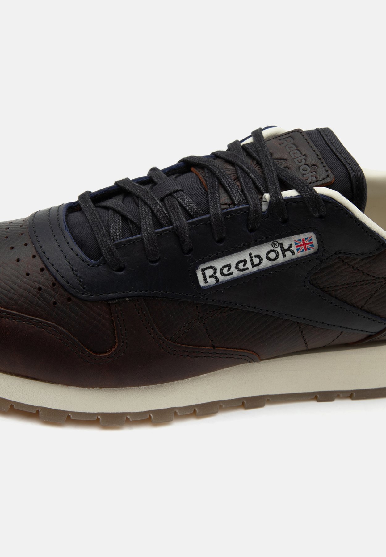 CLASSIC UNISEX