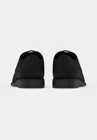 Pier One Derbies - black