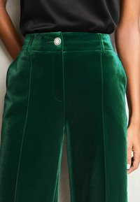 Lipsy REGULAR FIT WIDE LEG  - Nadrágok - green