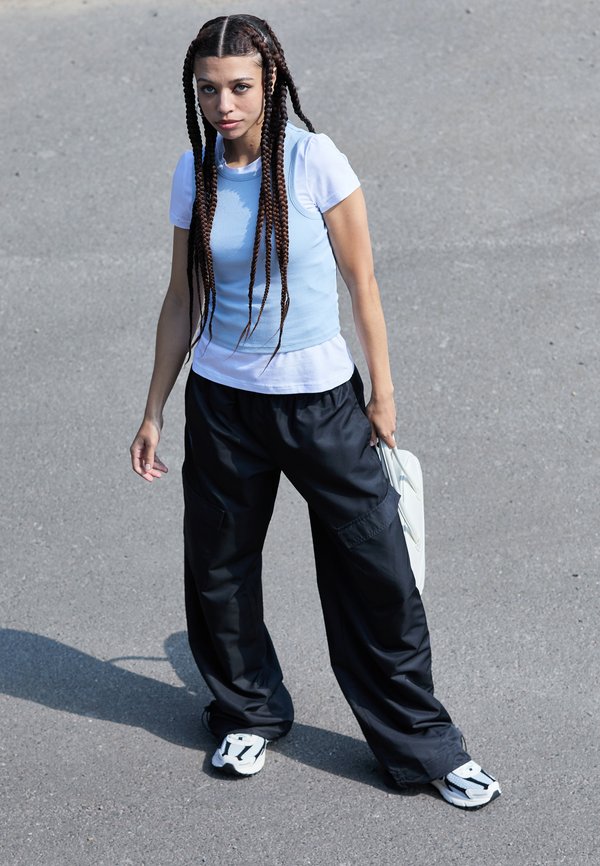 ENGLAND ENT TREND CARGO  - National team wear2