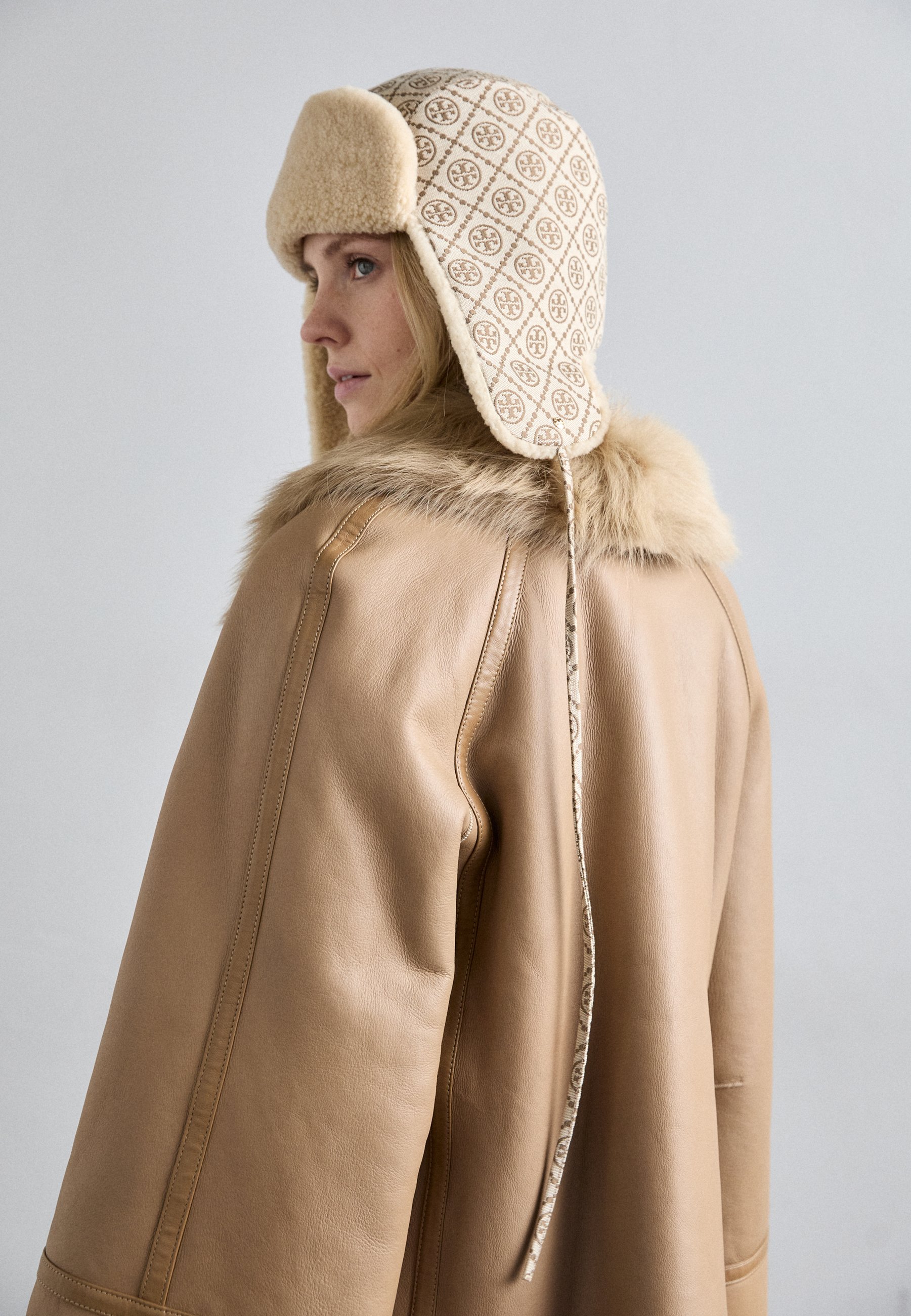 Tory Burch MONOGRAM TRAPPER HAT - Beanie - hazel/beige - Zalando display picture 1