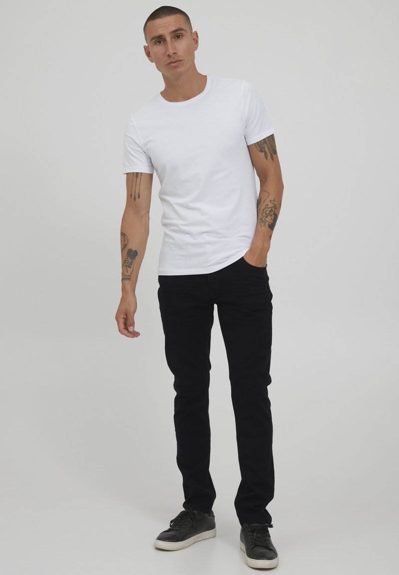 Herren Skinny Fit | Solid SDTOMY JOY POWEFLEX+ 21105829 Jeans Slim Fit black denim/schwarz - CW21317 Herren Skinny Fit | Solid SDTOMY JOY POWEFLEX+ 21105829 Jeans Slim Fit black denim/schwarz - CW21317