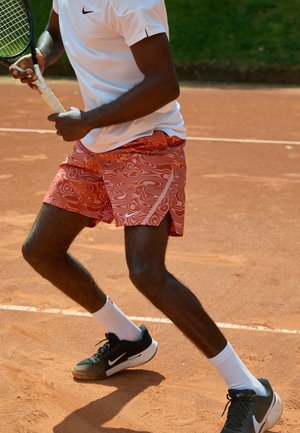 Short de sport - rust factor/rust factor/white