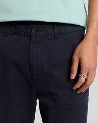 Lyle & Scott Kratke hlače - dark navy