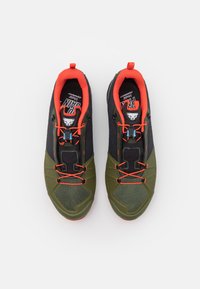 Dynafit TRANSALPER - Hikingskor - winter moss/black out