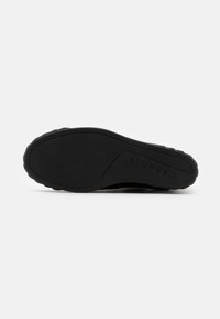Casadei Bottines à talons hauts - black