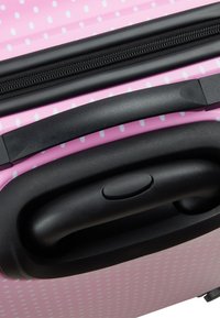 RV Roncato Trolley - titti rosa
