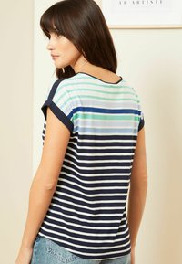 Love & Roses REGULAR FIT CREW NECK - Potiskana majica - blue ombre stripe