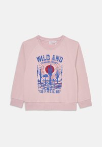 Rosa crewneck sweatshirt med grafisk design med kaktuser og et hjerte, akkompagnert av blå og røde detaljer. Raglanermer og ribbet nederkant.