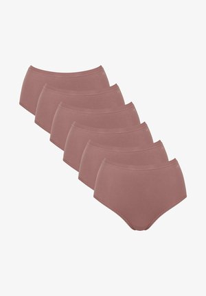Sześć par wysokich majtek z prążkowanej tkaniny w stonowanym różowym kolorze, z gładkim pasem i bezszwowym designem dla komfortu.