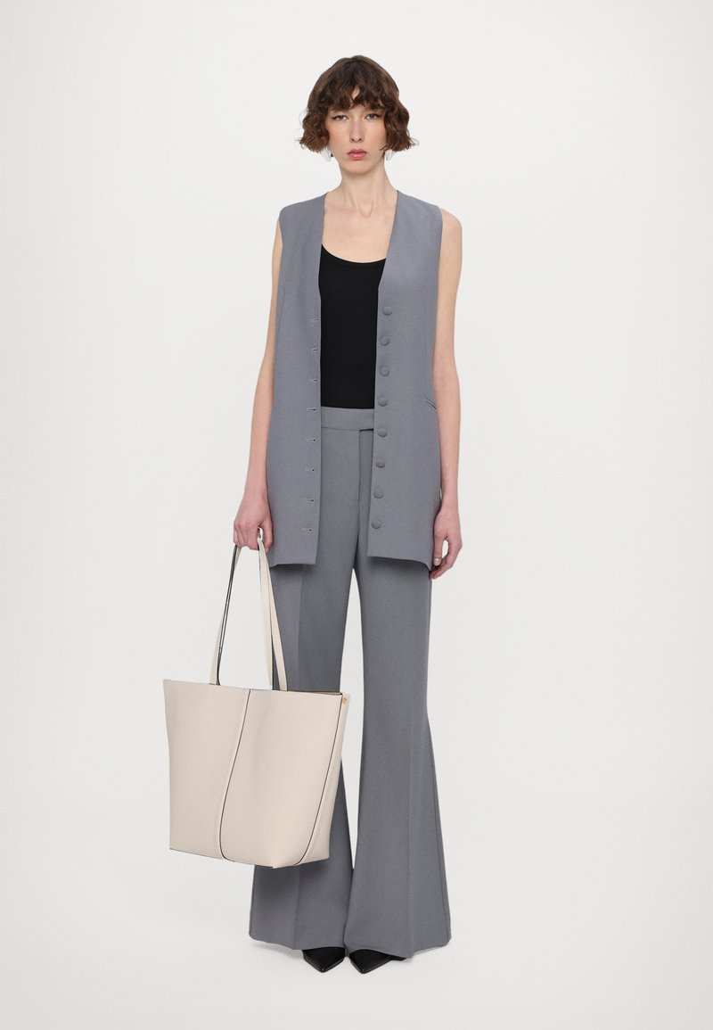 Vanessa Bruno TOTE BAG - Τσάντα Tote - ivoire