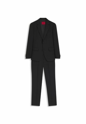 Schwarzer zweiteiliger Herrenanzug mit Blazer mit Kerbkragen und passenden Hosen, flach liegend dargestellt mit rotem Etikett im Blazer.