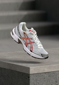 No seleccionado, white/red snapper