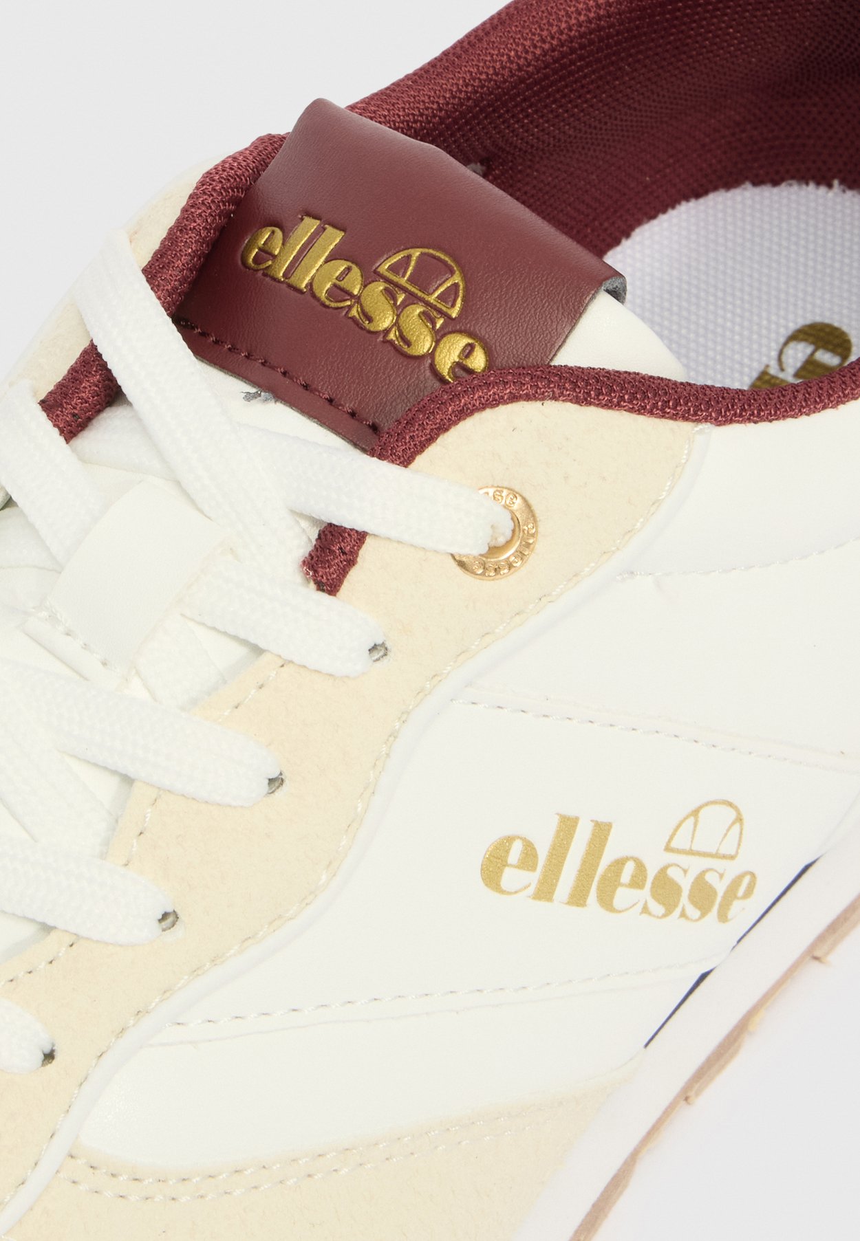 Sneaker low