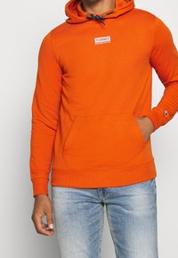 Tommy Jeans Jersey con capucha - orange