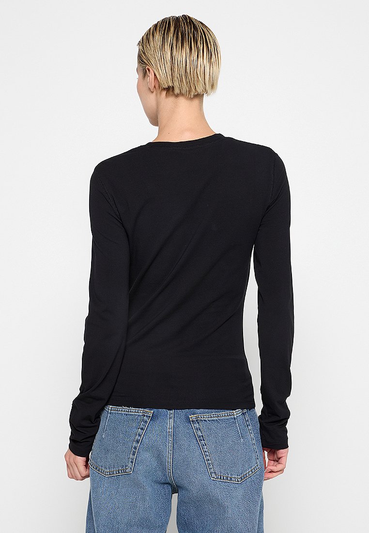 2 PACK